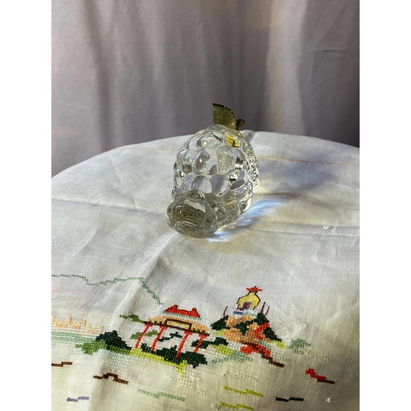 Clear Crystal Grape Cluster Paperweight / Figurine - Picture 6 of 10